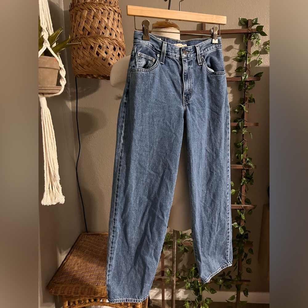 Levi’s Baggy Dad Jean 23 - Picture 6 of 10